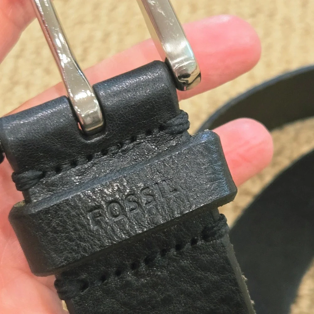 Fossil Belt‎ Mens Size 36 Black Leather Pebbled Silver Buckle 1.5